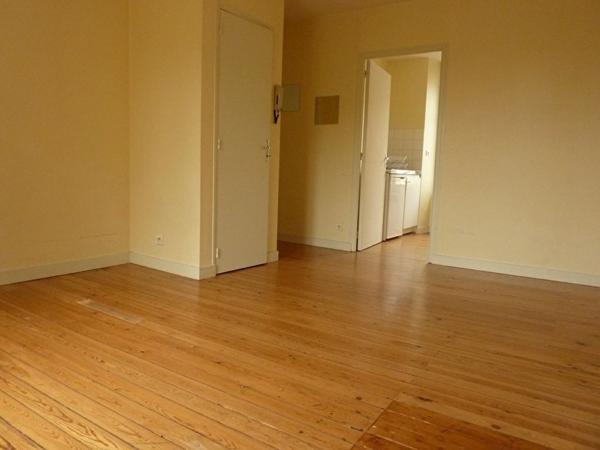Appartement ANGERS 1 pièce 28 m²
