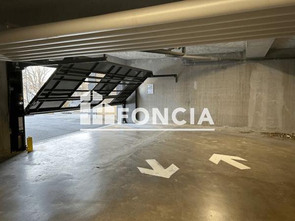 Location Parking - AV VERCINGETORIX Clermont-ferrand 63000