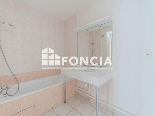 À vendre Appartement 4 pièces 85.69 m² - Lyon 69007