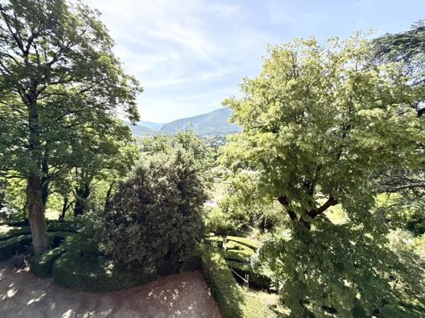 Appartement de charme dans une maison de maître