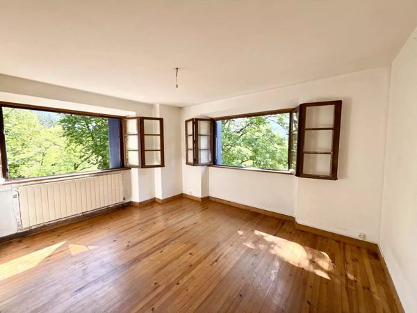 Appartement de charme dans une maison de maître