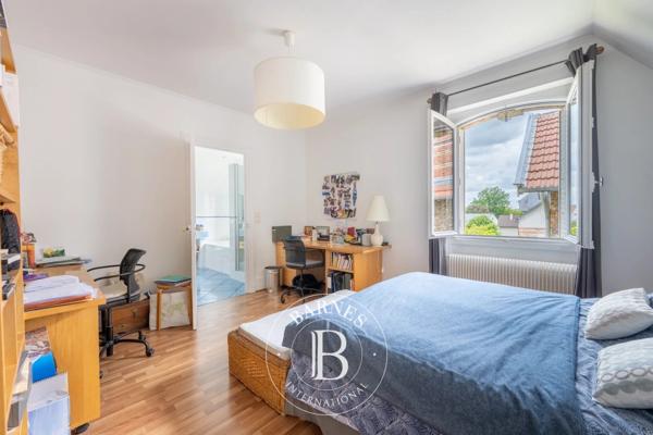 Le Chesnay, Duplex 5 Chambres -  172 m² à vendre