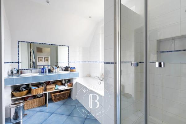 Le Chesnay, Duplex 5 Chambres -  172 m² à vendre