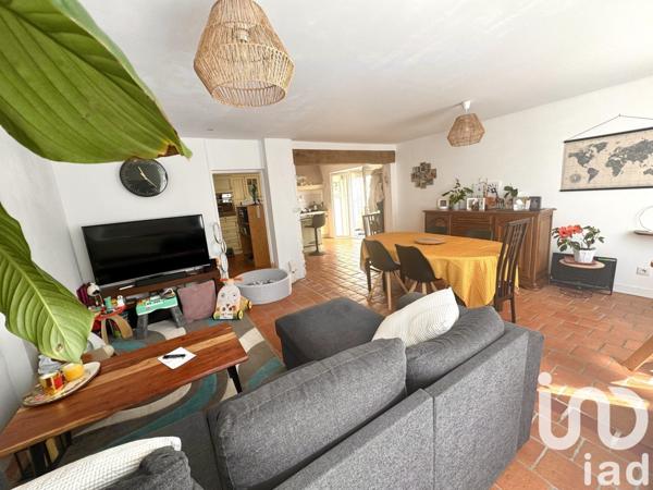 Maison 5 pièces de 85 m² à Cosne-Cours-sur-Loire (58200)