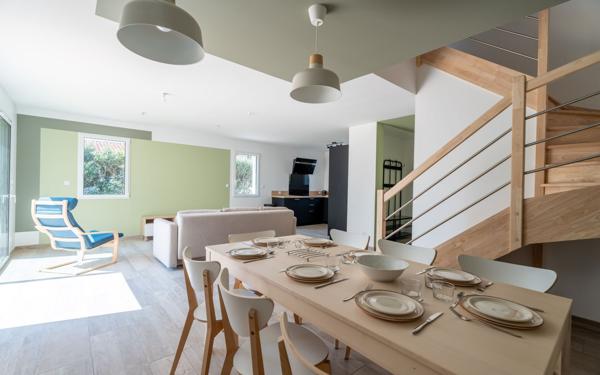 Maison à vendre    5 pièces • 120 m2 Biscarrosse