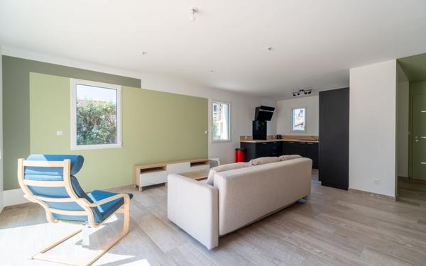 Maison à vendre    5 pièces • 120 m2 Biscarrosse