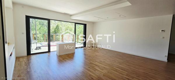 Magnifique Maison Contemporaine en bois
