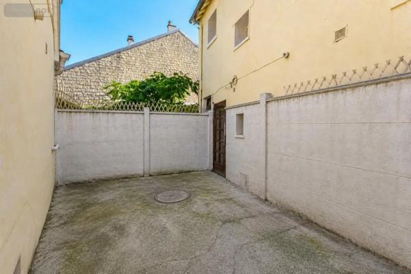 Achat - Immeuble Pontoise 95000 86 m 2 76 m 2