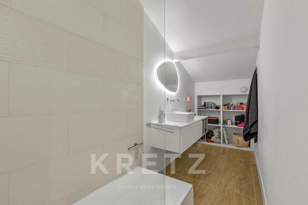 Carqueiranne – Villa vue mer – 300 m² – 5 chambres