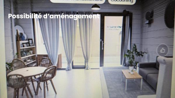 34 400 Saint-Just – Local 28 m² en centre-ville