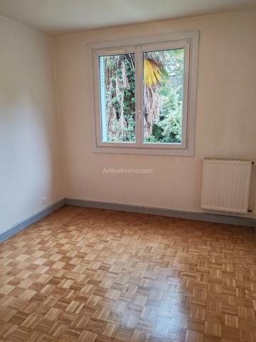 Location Appartement 3 pièces 67 m2 à Pau