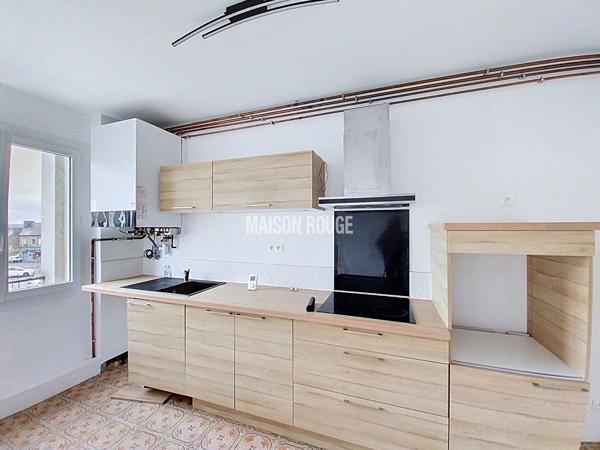 Appartement lumineux 127 m² à Plouha centre-ville avec balcon et grenier aménageable de 115 m² proche mer