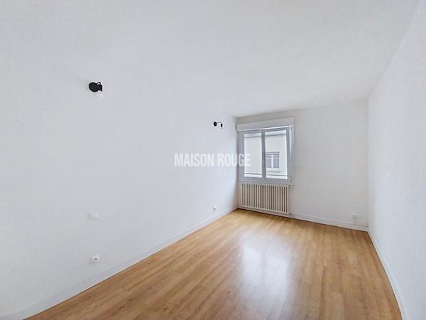 Appartement lumineux 127 m² à Plouha centre-ville avec balcon et grenier aménageable de 115 m² proche mer