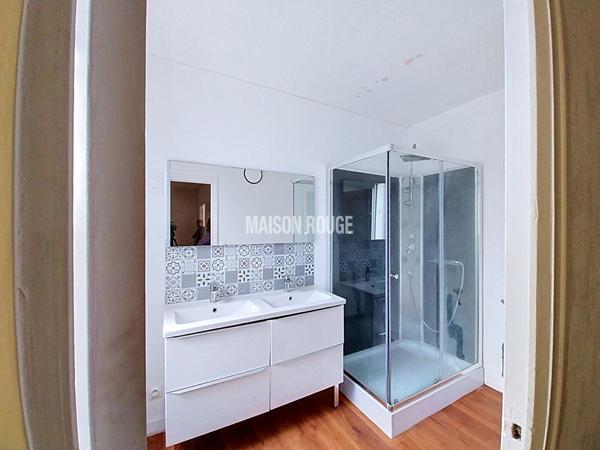 Appartement lumineux 127 m² à Plouha centre-ville avec balcon et grenier aménageable de 115 m² proche mer