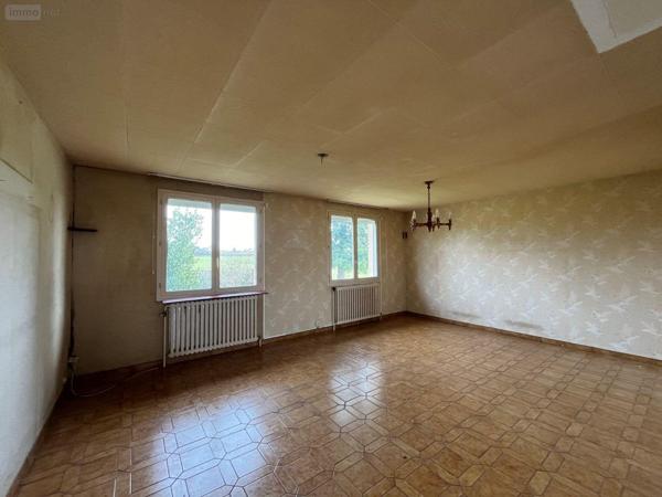 Pavillon à vendre à Saint-Vallier en Saône-et-Loire (71230), ref : 063/1474   
BOIS FRANCS