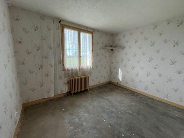 Pavillon à vendre à Saint-Vallier en Saône-et-Loire (71230), ref : 063/1474   
BOIS FRANCS