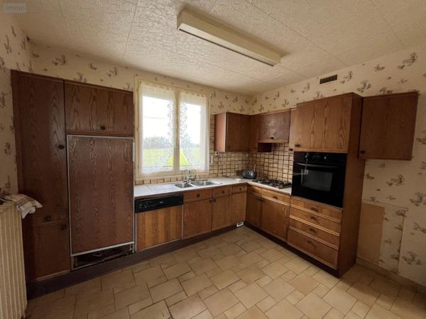 Pavillon à vendre à Saint-Vallier en Saône-et-Loire (71230), ref : 063/1474   
BOIS FRANCS