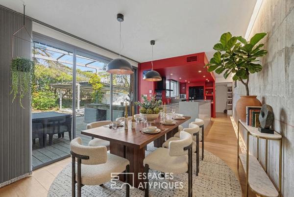 Maison d’architecte avec vue et piscine sur les coteaux