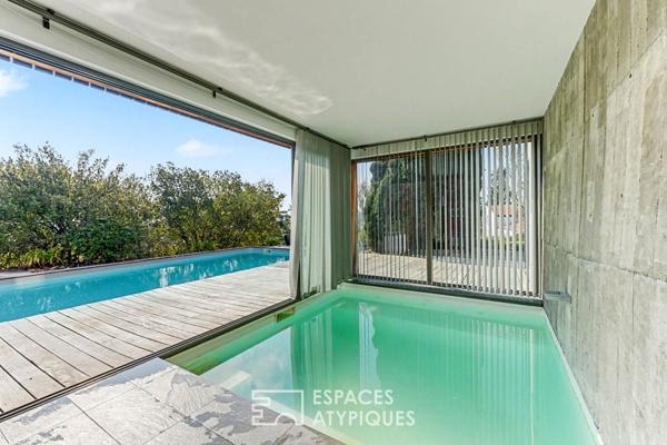 Maison d’architecte avec vue et piscine sur les coteaux
