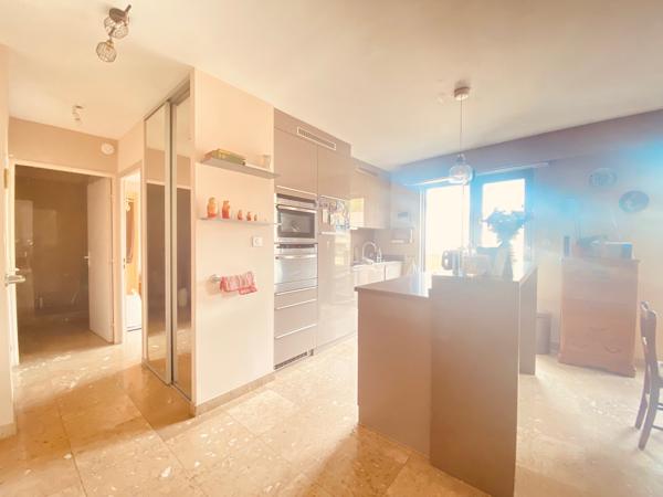 A VENDRE 3P 61 m2 HESPERIDES ROY RENE AIX EN PROVENCE