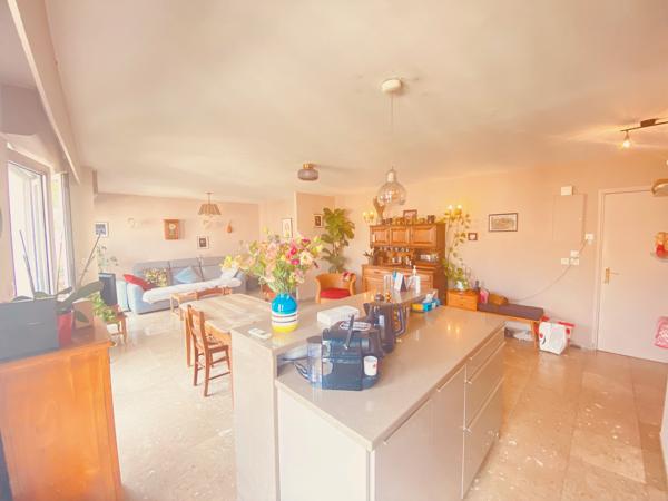 A VENDRE 3P 61 m2 HESPERIDES ROY RENE AIX EN PROVENCE