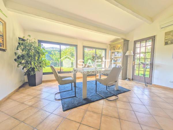 maison à vendre de 8 pièces et 235 m²