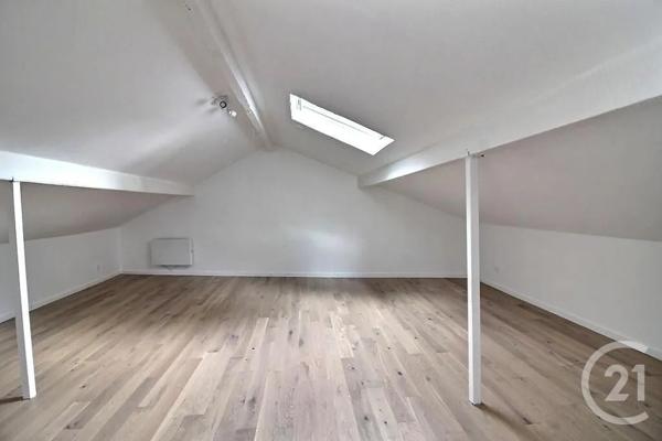 Maison à vendre  4 pièces - 94 m 2   ROSNY SOUS BOIS  - 93