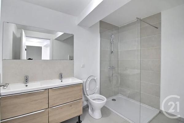 Maison à vendre  4 pièces - 94 m 2   ROSNY SOUS BOIS  - 93