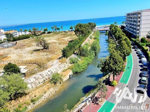 Location appartement 2 pièces 43,46 m² Cagnes-sur-Mer