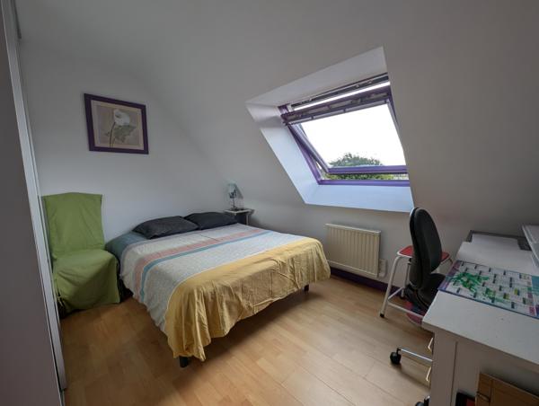 Plescop : Maison familiale de 100 m² dans un hameau, en impasse, 4 chambres, terrain 821 m²