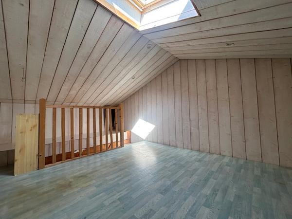 Maison COMMEQUIERS, 171m2 avec terrain de 2925m2 Toutes les caractéristiques