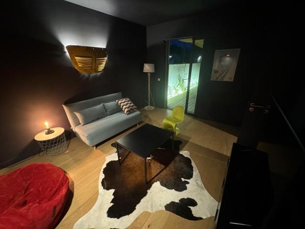 Vaison-la-Romaine (84110) Rare à la vente - Villa contemporaine à deux pas de l'hyper-centre de Vaison-la-Romain