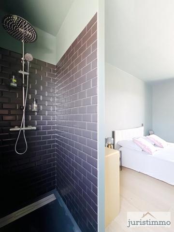 Vaison-la-Romaine (84110) Rare à la vente - Villa contemporaine à deux pas de l'hyper-centre de Vaison-la-Romain