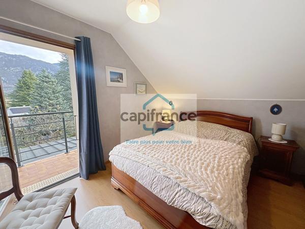 Maison à vendre 5 pièces CHALLES LES EAUX (73) de 115 m² sur parcelle de 368 m²