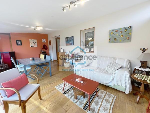 Maison à vendre 5 pièces CHALLES LES EAUX (73) de 115 m² sur parcelle de 368 m²