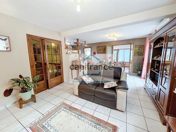 Maison à vendre 5 pièces CHALLES LES EAUX (73) de 115 m² sur parcelle de 368 m²