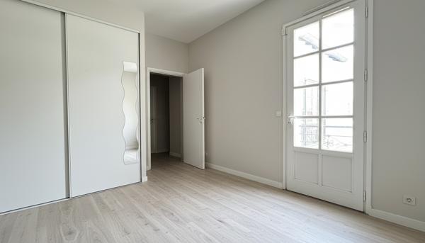 Maison
         9 pièces
        - 230 m² Exclusivité 475 000 € *