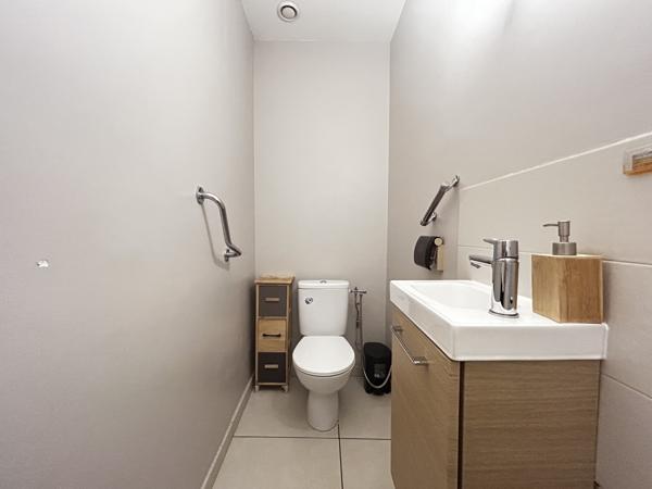 Maison
         9 pièces
        - 230 m² Exclusivité 475 000 € *