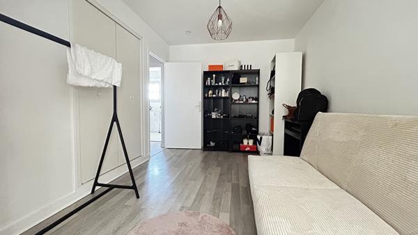 Maison
         9 pièces
        - 230 m² Exclusivité 475 000 € *