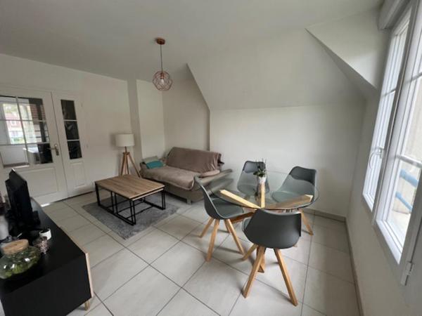 Appartement Crepy En Valois 3 pièce(s) 57.16 m2