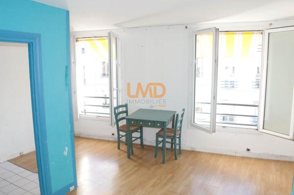 Appartement 2 pièces - 36,49 m2 - 280 000 € - Paris 20