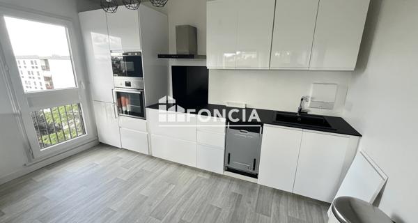 Location Appartement meublé 2 pièces 51.76 m² - L'haÿ-les-roses 94240
