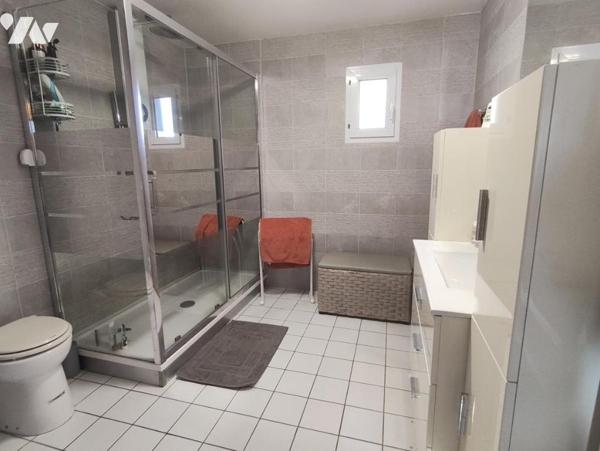 Maison 4 chambres avec potentiel