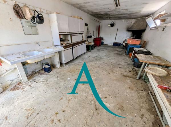 MAISON T4 124 M2 avec T2 , Garage, dépendances,1500m² de terrain.