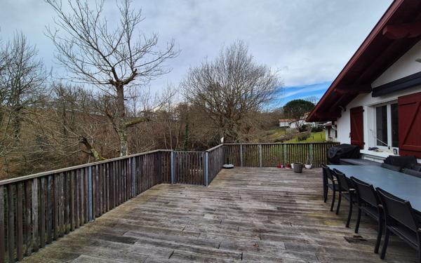 Maison à vendre    5 pièces • 152 m2 Urcuit