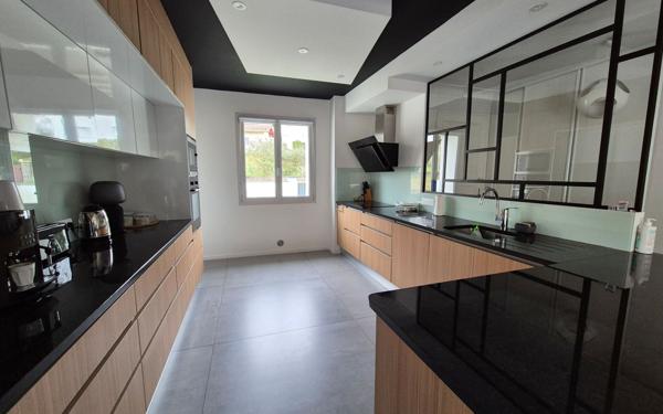 Maison à vendre    5 pièces • 152 m2 Urcuit