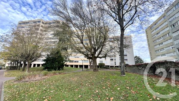 Appartement F3 à vendre  3 pièces - 77,88 m2 PONTOISE - 95