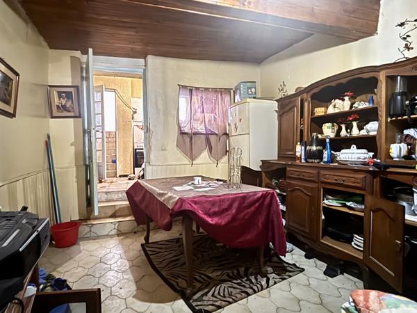 Maison de ville T3- Centre ville de Castelnaudary- A rénover - Castelnaudary (11400)