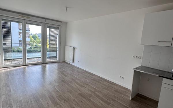 Appartement à louer    2 pièces • 40,50 m2 Corbeil-Essonnes