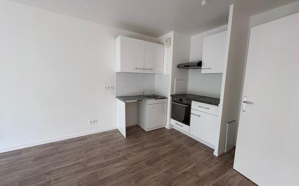 Appartement à louer    2 pièces • 40,50 m2 Corbeil-Essonnes